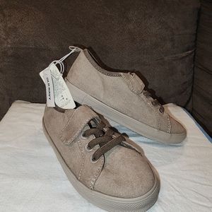 Old navy sneakers